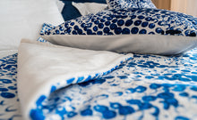 Load image into Gallery viewer, SET QUILT AND 2 DECORATIVE CUSHIONS Kristina the Dragon