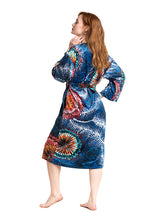 Load image into Gallery viewer, BATHROBE VELVET Anika&#39;s dream
