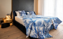 Load image into Gallery viewer, SET QUILT AND 2 DECORATIVE CUSHIONS Kristina the Dragon
